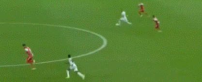 【西甲】本泽马3球1助 新援首球 皇马2度落后5比2胜