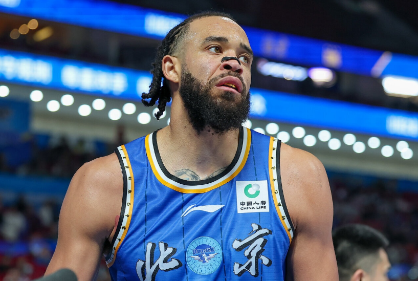 彩票-锁定季后赛!北京狂轰22-0逆转同曦 陈盈骏26+10郭昊文30分